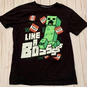 EUC Old Navy Minecraft Like a Boss Graphic Tee